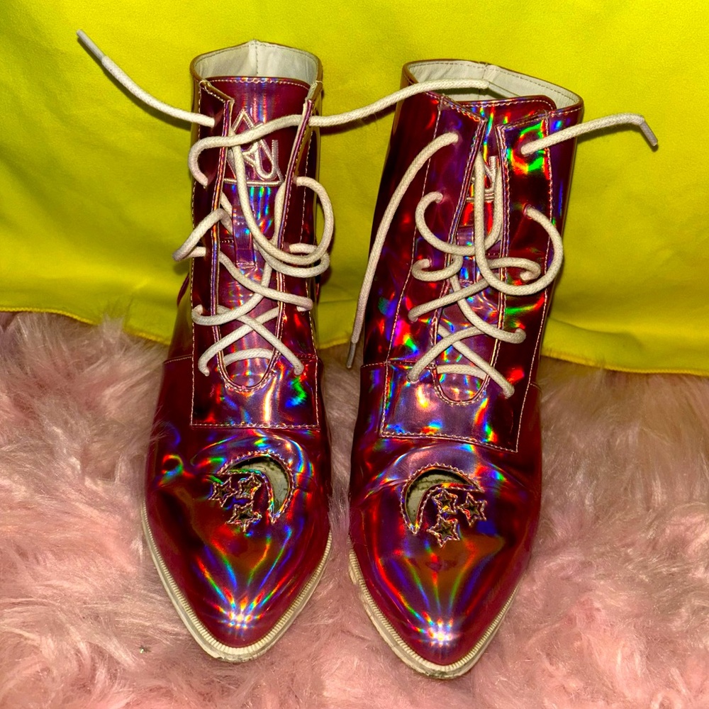 pink holo aura booties 🌙